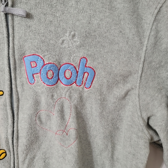 Disney-Hooded sweater size 4x, gray color with Winnie Pooh design on the front✨️ - Picture 3 of 12